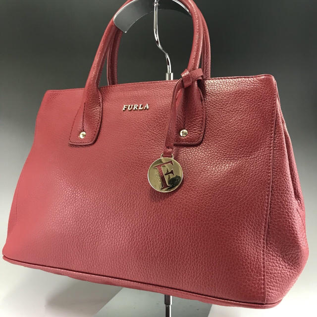 38%割引 新着 Furla - 美品 正規品 FURLA フルラ レッド 赤 レザー