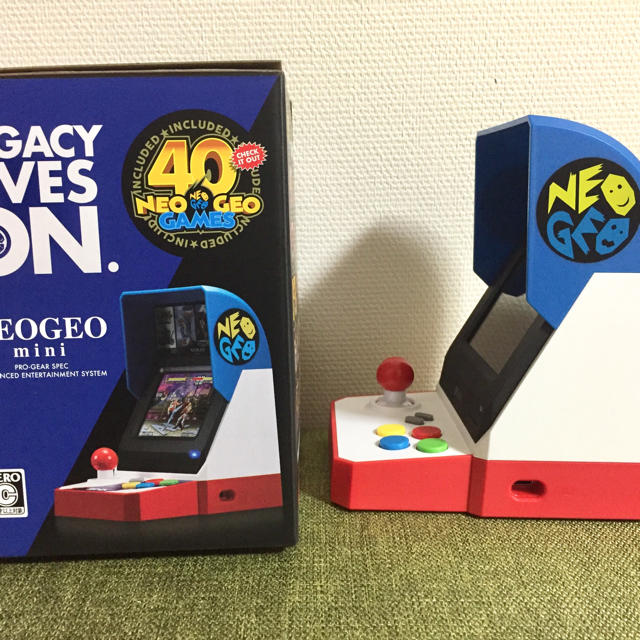 NEOGEO(ネオジオ)の【最終値引き！】 NEOGEO mini本体 エンタメ/ホビーのゲームソフト/ゲーム機本体(家庭用ゲーム機本体)の商品写真