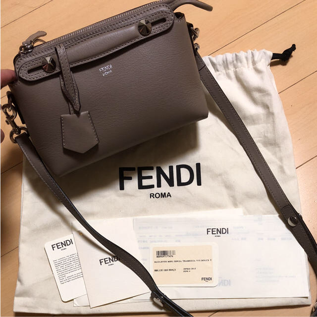 【新品】 FENDI - 美品 フェンディ   ミニバイザウェイ ショルダーバッグ