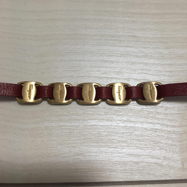 Salvatore Ferragamo(サルヴァトーレフェラガモ)のフェラガモ     チョーカー レディースのアクセサリー(ネックレス)の商品写真