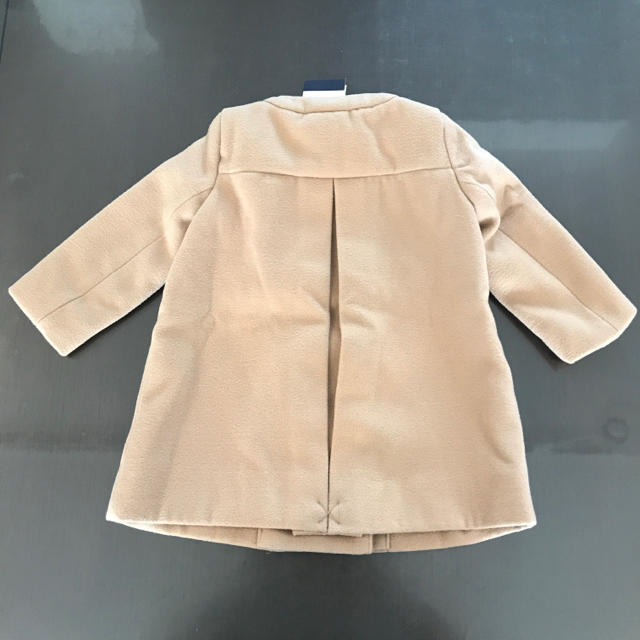 babyGAP(ベビーギャップ)のギャップ 80㎝ 12-18months コート キッズ/ベビー/マタニティのベビー服(~85cm)(ジャケット/コート)の商品写真