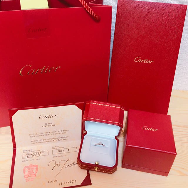 Cartier(カルティエ)の値下げ！！！カルティエエンゲージリング レディースのアクセサリー(リング(指輪))の商品写真