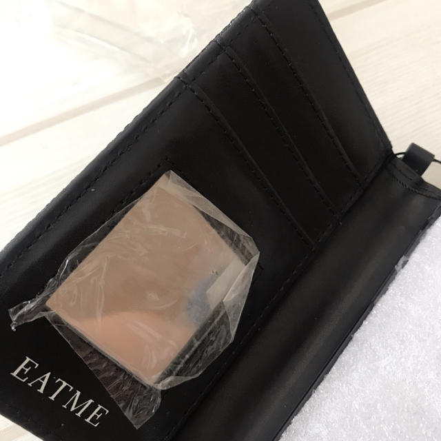 EATME(イートミー)のタイムセール 明日まで値下げiPhone SE EATMEのiPhoneケース スマホ/家電/カメラのスマホアクセサリー(iPhoneケース)の商品写真