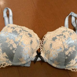 ヴィクトリアズシークレット(Victoria's Secret)のvictoria's secret ブラジャー 32C(ブラ)