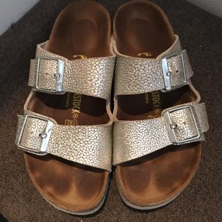 ビルケンシュトック(BIRKENSTOCK)のビルケン★シルバーテキスチャード 24.5(サンダル)