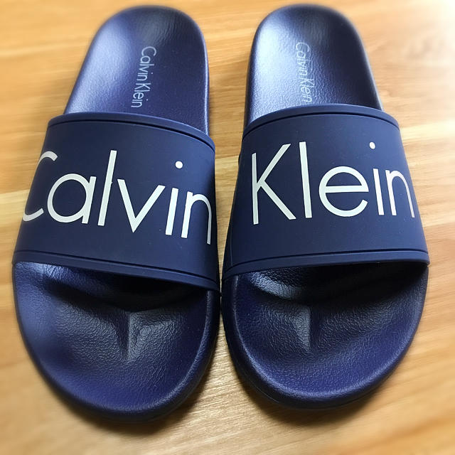 Calvin Klein(カルバンクライン)のカルバンクライン シャワーサンダル べナッシ ネイビー メンズの靴/シューズ(サンダル)の商品写真