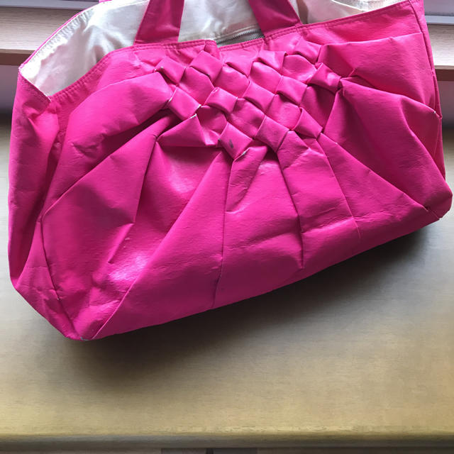 COMME des GARCONS(コムデギャルソン)のピンク  ギャルソン  トートバッグ  かばん 値下げ  早い者勝ち レディースのバッグ(トートバッグ)の商品写真
