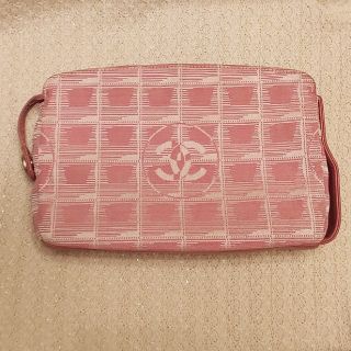 シャネル(CHANEL)のCHANEL☆ニュートラベルラインポーチ(ポーチ)