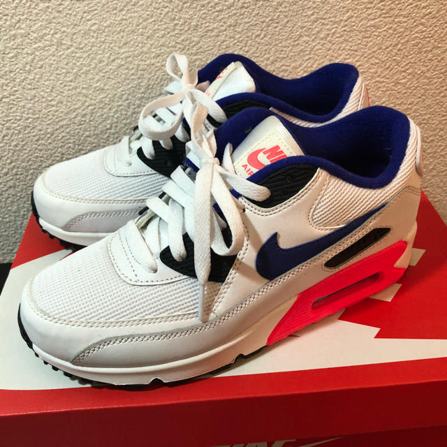 NIKE(ナイキ)のNike air max 90  レディースの靴/シューズ(スニーカー)の商品写真