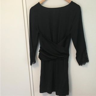 ザラ(ZARA)の【新品】ZARA 黒ワンピースxs(ミニワンピース)