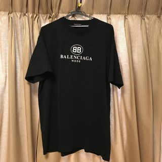 バレンシアガ　Tシャツ　黒