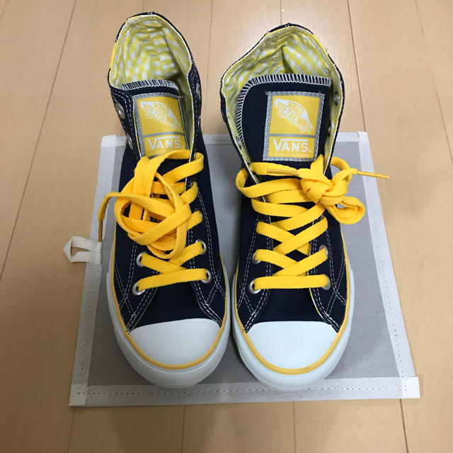 VANS - 新品未使用！ VANS ハイカットスニーカーの通販 by O