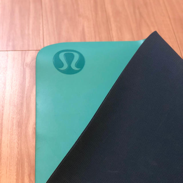 lululemon(ルルレモン)のルルレモン ヨガマット スポーツ/アウトドアのトレーニング/エクササイズ(ヨガ)の商品写真