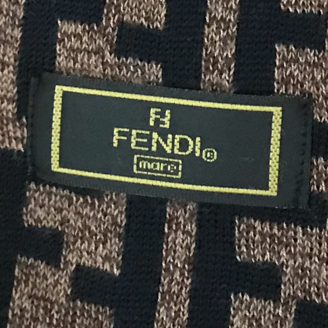 FENDI - FENDIマフラーの通販 by M's shop｜フェンディならラクマ