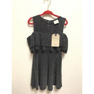 ザラキッズ(ZARA KIDS)のZara Girls 116cm ラメ オフショルワンピース(ワンピース)