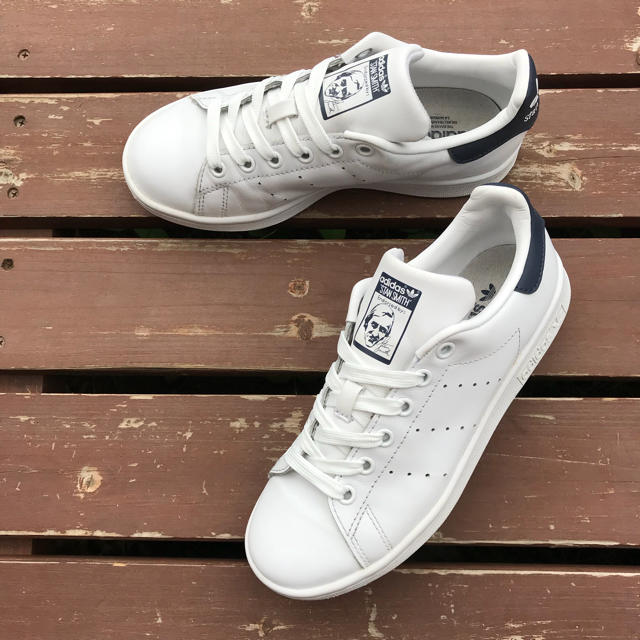 adidas(アディダス)の美品22.5 adidas stansmith アディダス タンスミス W219 レディースの靴/シューズ(スニーカー)の商品写真