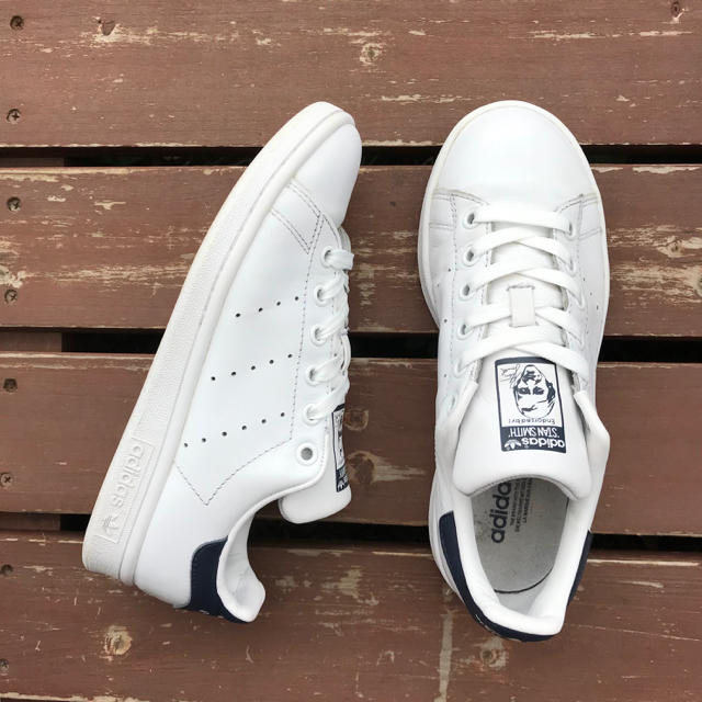 adidas(アディダス)の美品22.5 adidas stansmith アディダス タンスミス W219 レディースの靴/シューズ(スニーカー)の商品写真