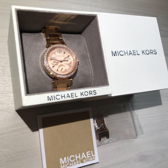 MICHAEL KORS