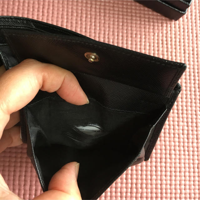 PRADA(プラダ)の【PRADA】財布  二つ折り 黒  メンズ メンズのファッション小物(折り財布)の商品写真