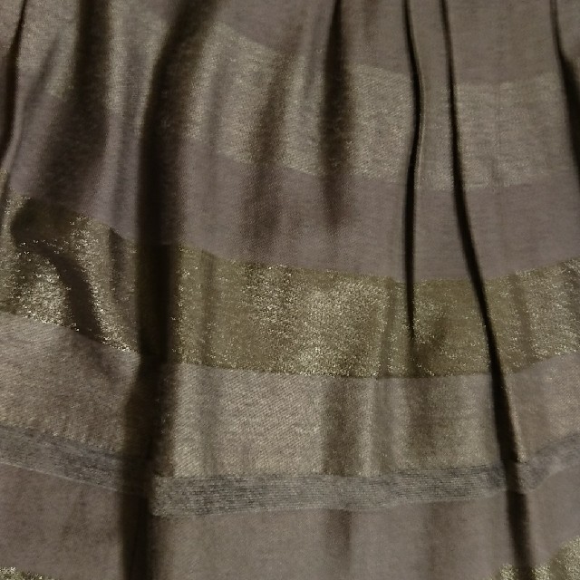 UNTITLED(アンタイトル)のUNTITLED フレアスカート レディースのスカート(ひざ丈スカート)の商品写真