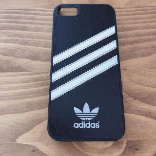 アディダス Iphone Se Iphoneケースの通販 33点 Adidasのスマホ 家電 カメラを買うならラクマ