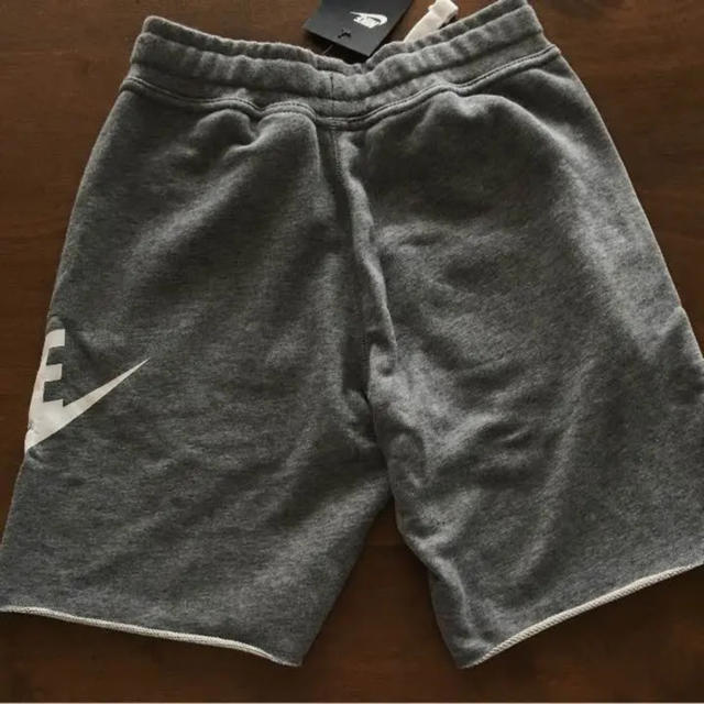 NIKE(ナイキ)のナイキ 140 ハーフパンツ  新品 Lee デニム&ダンガリー キッズ/ベビー/マタニティのキッズ服男の子用(90cm~)(パンツ/スパッツ)の商品写真