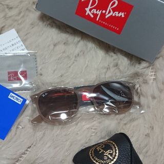 レイバン(Ray-Ban)の新品未使用 Ray-Ban サングラス rb4259f 616613 53サイズ(サングラス/メガネ)