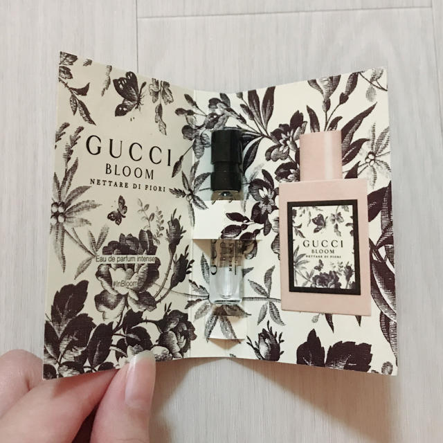 Gucci(グッチ)の【新品未使用】GUCCI ブルーム 2個セット 3.0ml コスメ/美容の香水(香水(女性用))の商品写真