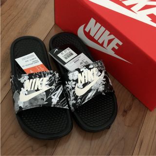 ナイキ(NIKE)のNIKE ナイキベナッシサンダル 24.0cm 新品(サンダル)