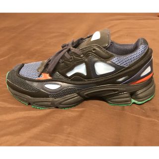 ラフシモンズ(RAF SIMONS)の専用Adidas rafsimons ラフシモンズ ozweego オズウィーゴ(スニーカー)