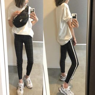 ザラ(ZARA)の完売品 ザラ チェック レギンス パンツ ライン入り レギパン ブーツ サンダル(レギンス/スパッツ)