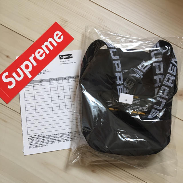 新品未使用タグ付き supreme ショルダーバックバッグ