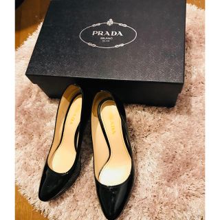 プラダ(PRADA)のPRADA エナメルパンプス(ハイヒール/パンプス)