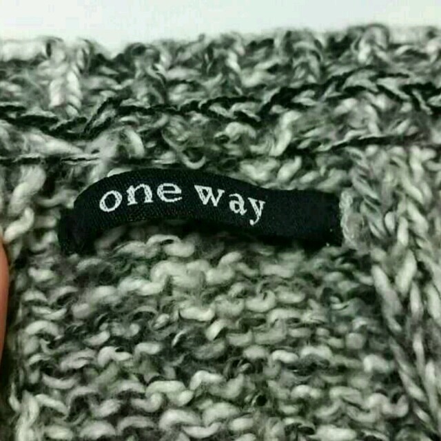 one*way(ワンウェイ)の最終価格999円☆ワンウェイニット レディースのトップス(ニット/セーター)の商品写真