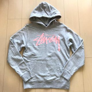 ステューシー(STUSSY)の【未使用・特価】STÜSSY STUSSY ステューシー パーカー Sサイズ(パーカー)