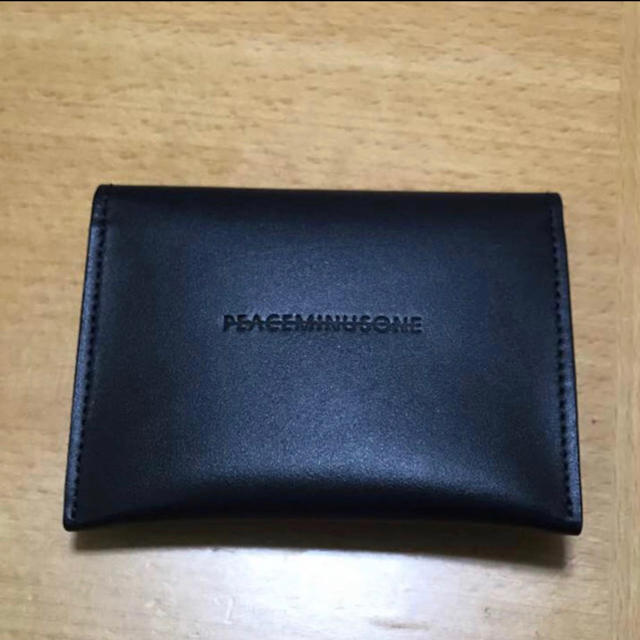 PEACEMINUSONE(ピースマイナスワン)のpeaceminusone コインケース BIGBANG ジヨン エンタメ/ホビーのタレントグッズ(アイドルグッズ)の商品写真