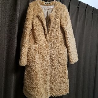 エモダ(EMODA)のEMODA 　CURL FAKE FUR COAT(毛皮/ファーコート)