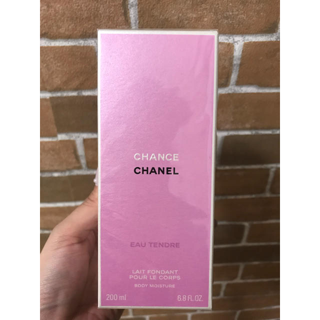 CHANEL(シャネル)のCHANEL チャンスオータンドゥル ボディモイスチャー コスメ/美容のボディケア(ボディローション/ミルク)の商品写真