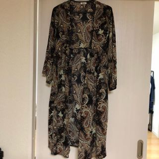 マウジー(moussy)のペイズリー ガウン(カーディガン)