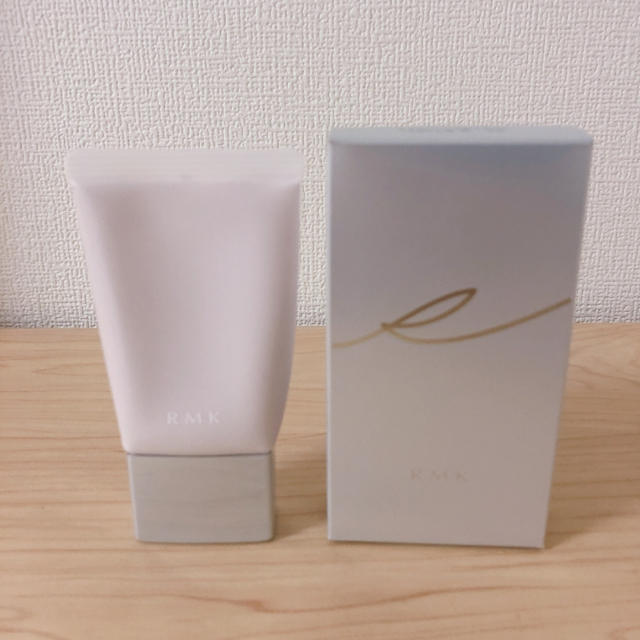 RMK(アールエムケー)のいちごさま専用  RMK 下地 ベーシックコントロールカラー 02 コスメ/美容のベースメイク/化粧品(化粧下地)の商品写真