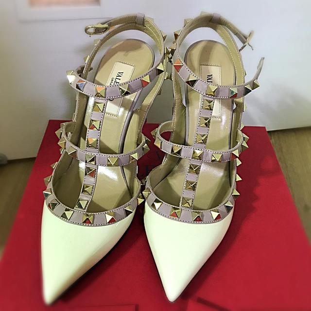 在庫あり/即出荷可】 VALENTINO - ヴァレンティノロックスタッド