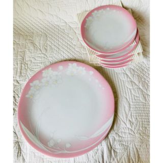 ニナリッチ(NINA RICCI)の【新品未使用】NINA RICCI お皿(食器)