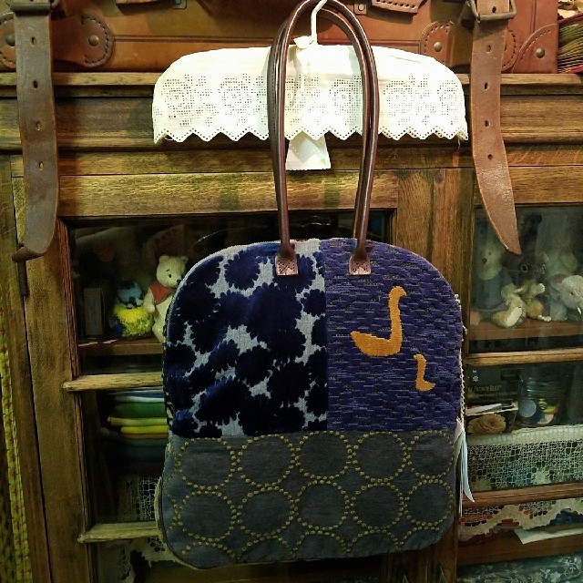mina perhonen(ミナペルホネン)のしーちゃん様専用ミナペルホネン kakera bag -HIROSHIMA-美品 レディースのバッグ(ハンドバッグ)の商品写真