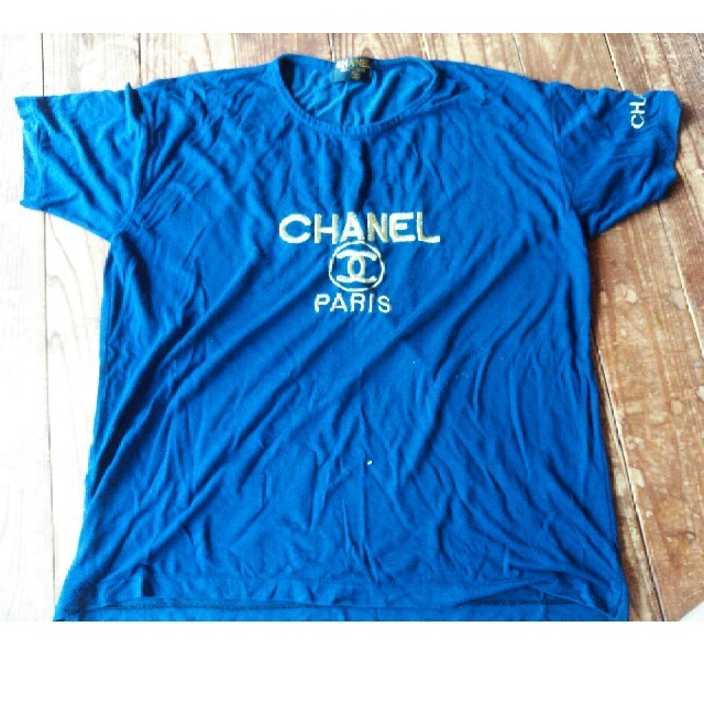 CHANEL(シャネル)のCHANEL boutique レディースＴシャツ レディースのトップス(Tシャツ(半袖/袖なし))の商品写真