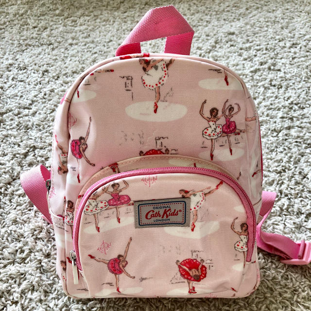 Cath Kidston(キャスキッドソン)のキャスキッドソン リュック 子供用 ピンク バレリーナ キッズ/ベビー/マタニティのこども用バッグ(リュックサック)の商品写真