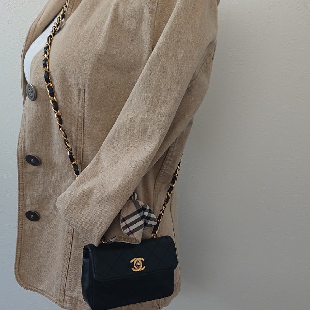 CHANEL【正規品】美品 ミニミニマトラッセ ショルダーバッグ CHANEL【正規品】美品 ミニミニマトラッセ ショルダーバッグ