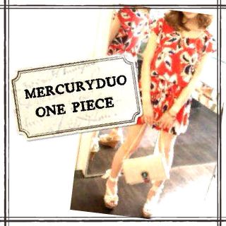 マーキュリーデュオ(MERCURYDUO)の値下げ！リーフ柄ワンピ(ミニワンピース)