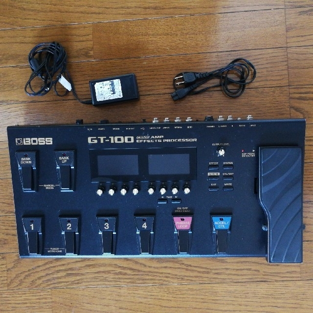 ケース付き】BOSS GT-100 マルチエフェクター ケース付き】BOSS GT-100 マルチエフェクター