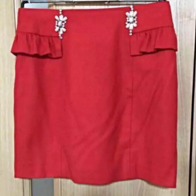 Rirandture(リランドチュール)のrirandtureレッドビジューパールスカート レディースのスカート(ひざ丈スカート)の商品写真