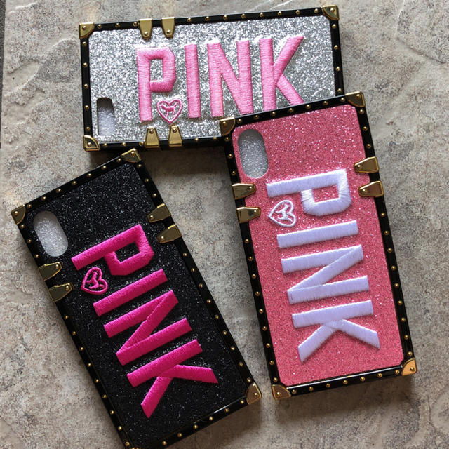 Victoria's Secret(ヴィクトリアズシークレット)のヴイグシー PINK iPhoneケース♡ スマホ/家電/カメラのスマホアクセサリー(iPhoneケース)の商品写真